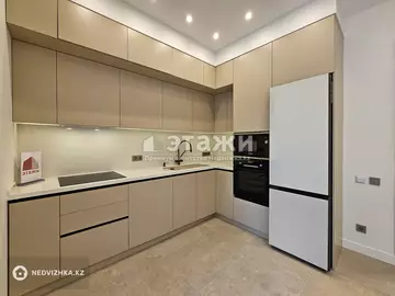 2-комнатная квартира, этаж 4 из 20, 78 м²