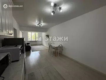 2-комнатная квартира, этаж 2 из 12, 54 м²