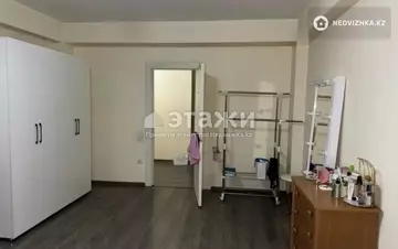 2-комнатная квартира, этаж 12 из 13, 65 м²