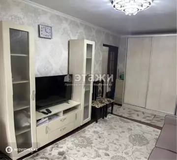 1-комнатная квартира, этаж 3 из 5, 30 м²
