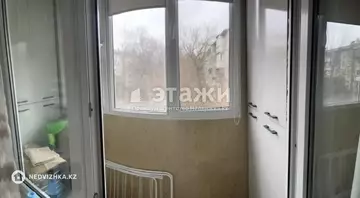 1-комнатная квартира, этаж 3 из 5, 30 м²