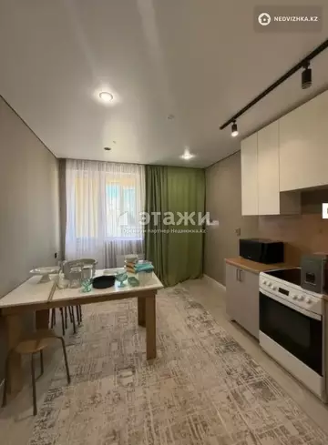 2-комнатная квартира, этаж 8 из 13, 64 м²