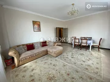 2-комнатная квартира, этаж 10 из 19, 79 м²
