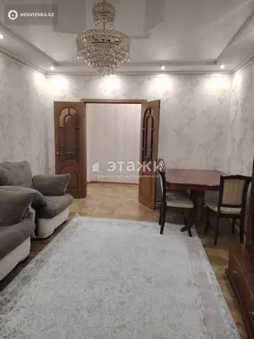 3-комнатная квартира, этаж 7 из 10, 80 м²