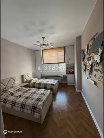 4-комнатная квартира, этаж 20 из 23, 122 м²