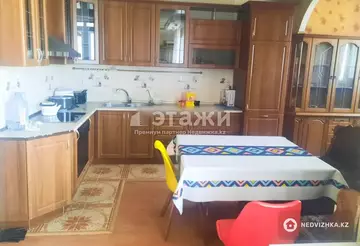 4-комнатная квартира, этаж 15 из 16, 112 м²