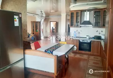 4-комнатная квартира, этаж 15 из 16, 112 м²