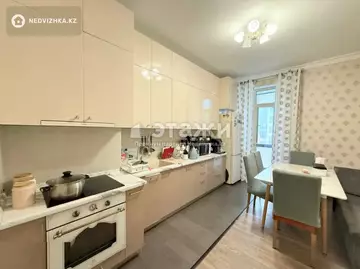 2-комнатная квартира, этаж 7 из 8, 82 м²