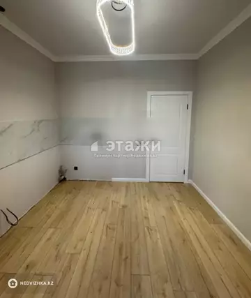 2-комнатная квартира, этаж 10 из 12, 61 м²