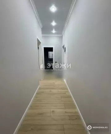 2-комнатная квартира, этаж 10 из 12, 61 м²