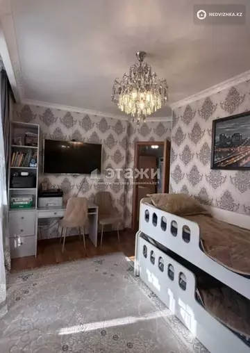3-комнатная квартира, этаж 6 из 6, 51 м²
