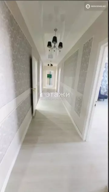 4-комнатная квартира, этаж 17 из 19, 118 м²