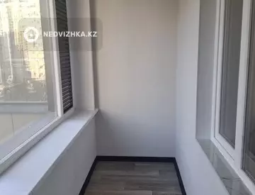 2-комнатная квартира, этаж 4 из 22, 47 м²