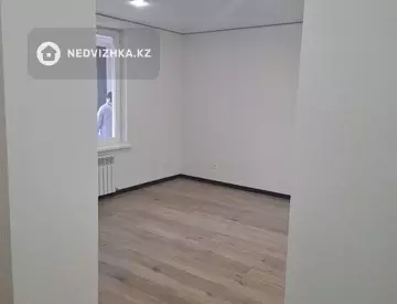 2-комнатная квартира, этаж 4 из 22, 47 м²