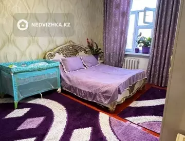 3-комнатная квартира, этаж 3 из 3, 69 м²