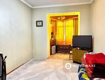 3-комнатная квартира, этаж 3 из 3, 69 м²