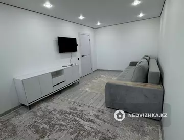1-комнатная квартира, этаж 4 из 9, 34 м²