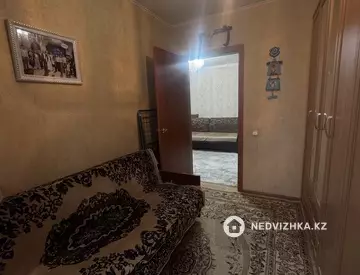4-комнатная квартира, этаж 5 из 5, 61 м²