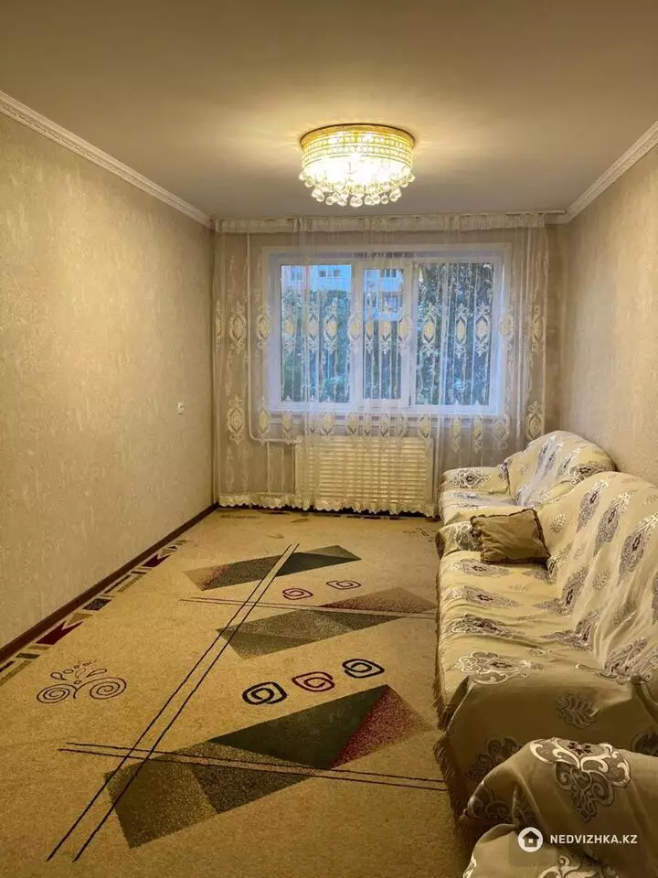 68 м², 3-комнатная квартира, этаж 2 из 10, 68 м², изображение - 1