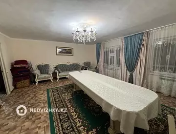 3-комнатная квартира, этаж 1 из 1, 105 м²