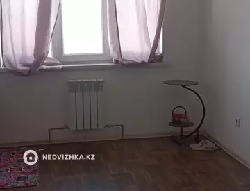 1-комнатная квартира, этаж 4 из 5, 30 м²