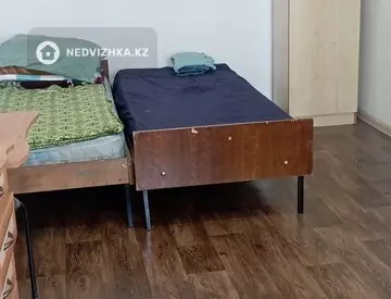 1-комнатная квартира, этаж 4 из 5, 30 м²