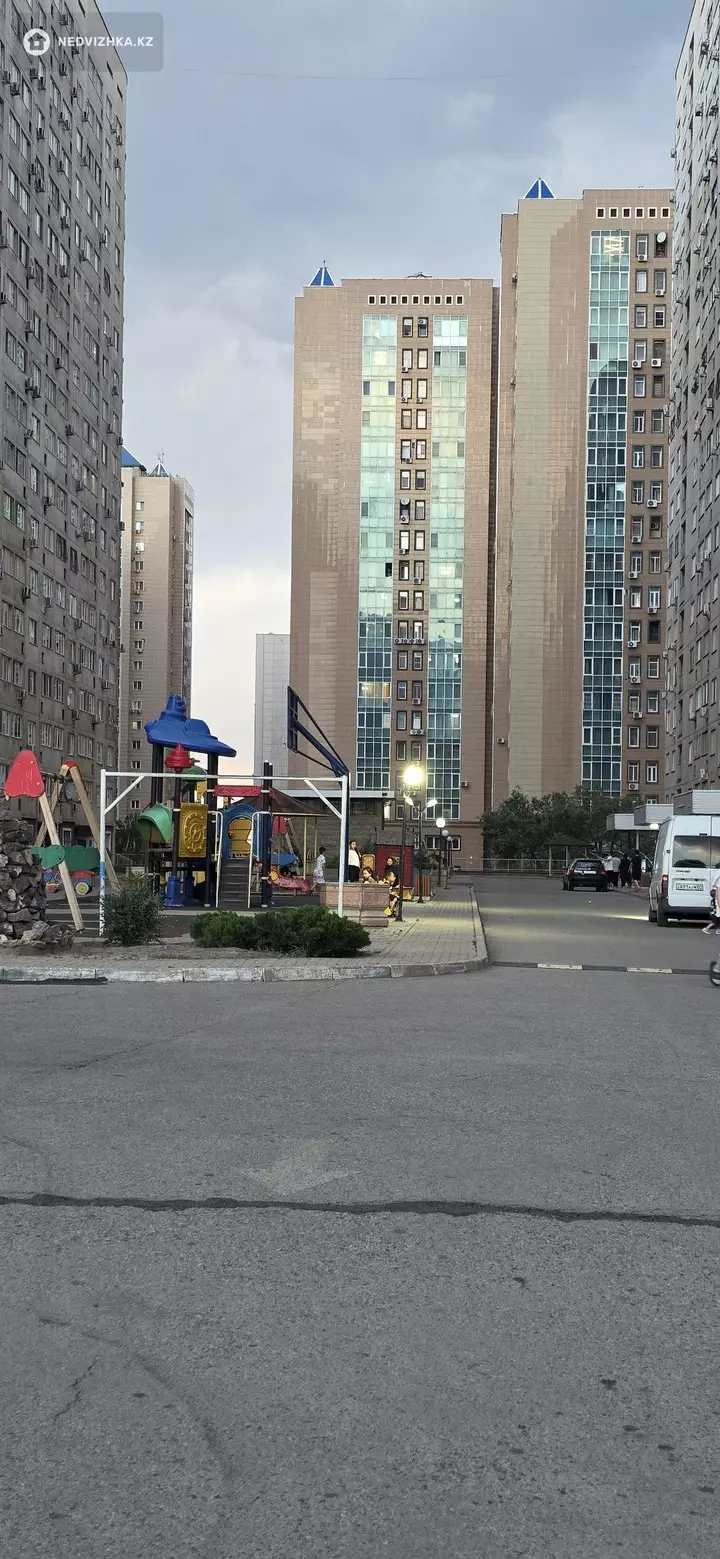 43.7 м², 1-комнатная квартира, этаж 1 из 18, 44 м², на длительный срок, изображение - 1