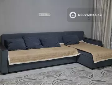 1-комнатная квартира, этаж 1 из 18, 44 м², на длительный срок