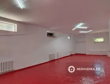Помещение, этаж 1 из 2, 170 м²
