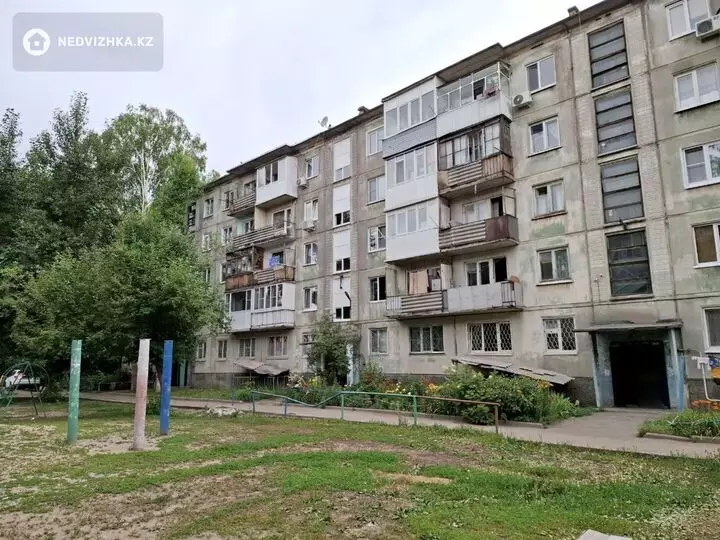 48 м², 2-комнатная квартира, этаж 3 из 5, 48 м², изображение - 1