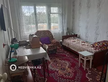 3-комнатная квартира, этаж 4 из 5, 69 м²