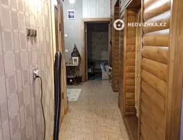 3-комнатная квартира, этаж 2 из 2, 80 м²