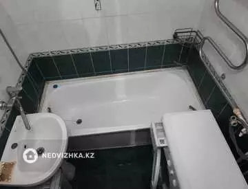 2-комнатная квартира, этаж 2 из 5, 52 м²