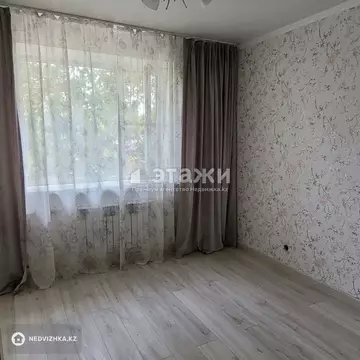2-комнатная квартира, этаж 3 из 3, 51 м²