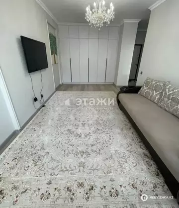 1-комнатная квартира, этаж 5 из 12, 40 м²