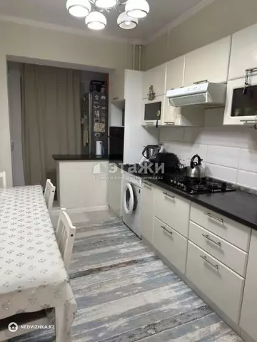 3-комнатная квартира, этаж 1 из 5, 65 м²
