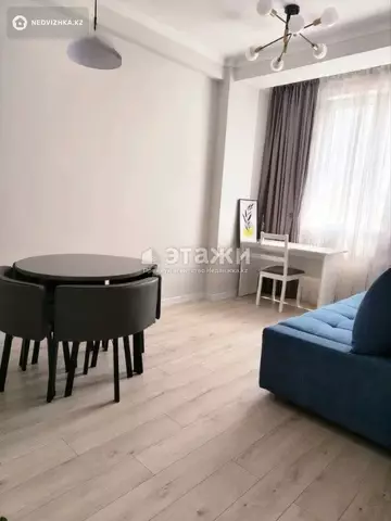40 м², 2-комнатная квартира, этаж 3 из 10, 40 м², изображение - 0