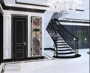 6-комнатная квартира, этаж 1 из 6, 375 м²