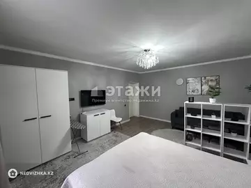 1-комнатная квартира, этаж 2 из 5, 40 м², на длительный срок