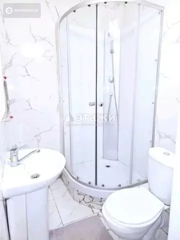 2-комнатная квартира, этаж 2 из 4, 40 м², на длительный срок