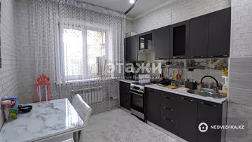 1-комнатная квартира, этаж 4 из 5, 35 м², на длительный срок