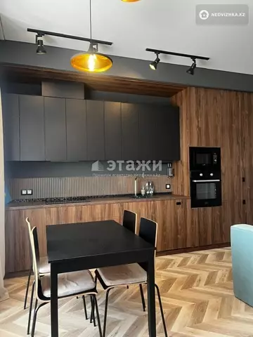2-комнатная квартира, этаж 4 из 20, 77 м², на длительный срок