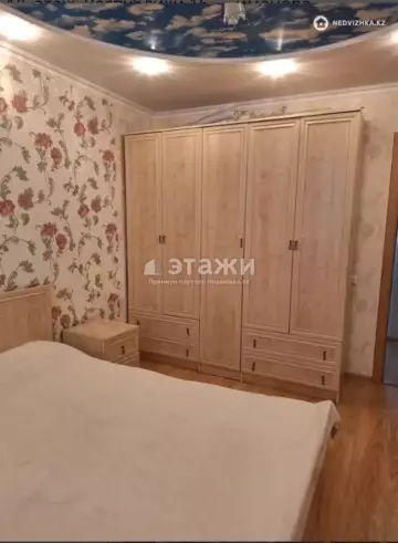3-комнатная квартира, этаж 4 из 5, 60 м²