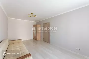 1-комнатная квартира, этаж 5 из 14, 38 м²