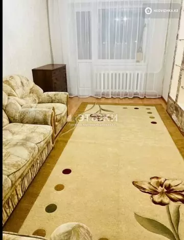 2-комнатная квартира, этаж 8 из 12, 64 м²