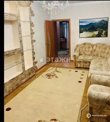 2-комнатная квартира, этаж 8 из 12, 64 м²