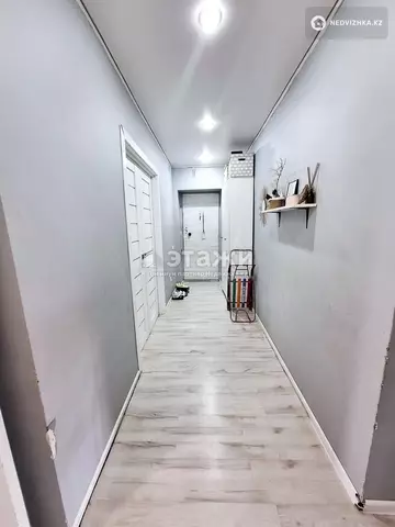 2-комнатная квартира, этаж 1 из 10, 50 м²