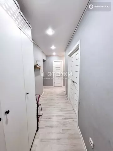 2-комнатная квартира, этаж 1 из 10, 50 м²