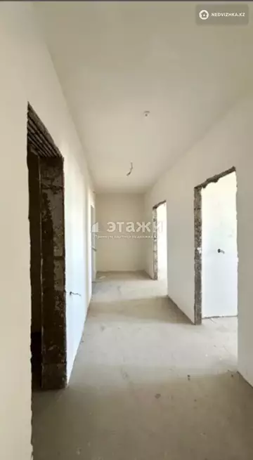 3-комнатная квартира, этаж 12 из 12, 80 м²