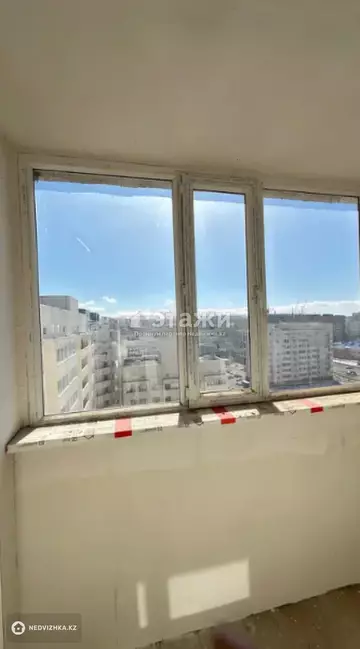 3-комнатная квартира, этаж 12 из 12, 80 м²